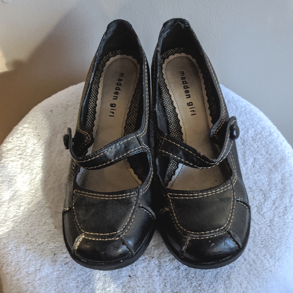 Madden Girl Pumps